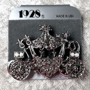 Brand New 1928 Genuine Marcasite Carriage Coach Brooch Silver Tone Metal Pin